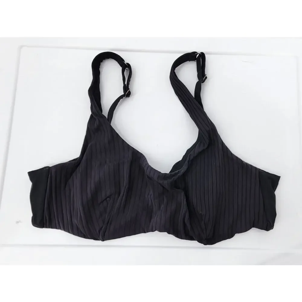 Athleta Black Ribbed Swim‎ Top  38 B/C